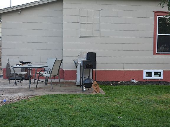 2nd image of 416 N Frances St