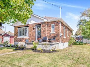 12 Patricia St, Brantford, ON N3T 1W5