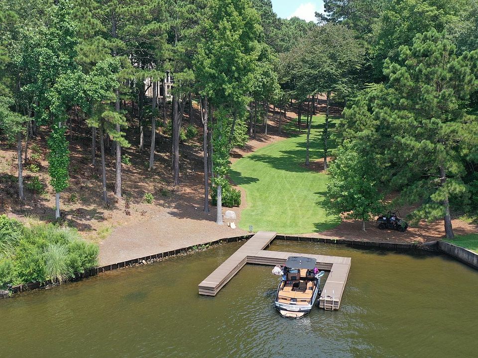 1st image of 1200 Sunset Blf Lot 64