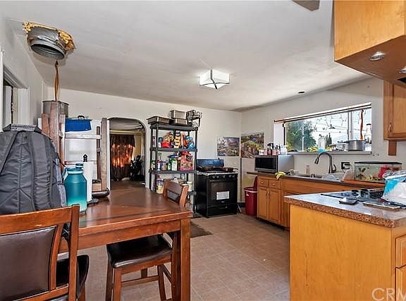 5th image of 7457 Golondrina Dr