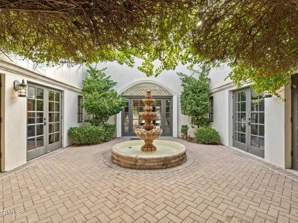 135 E MARYLAND Avenue, Phoenix, AZ 85012