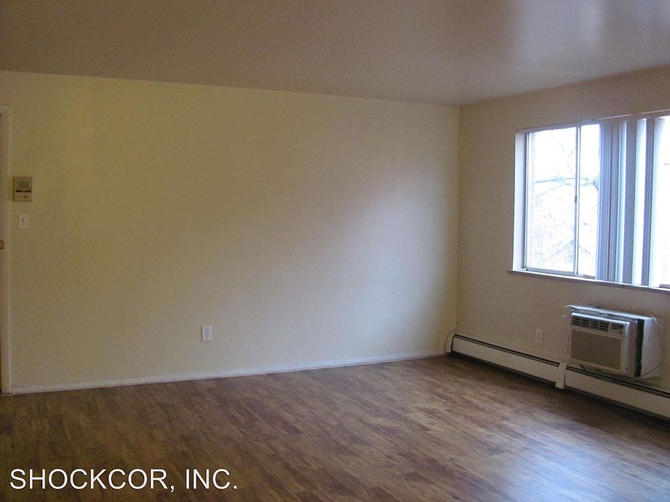 1st image of 45 S Grant St APT 302