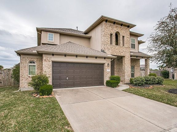 2nd image of 4829 Sabero Ln