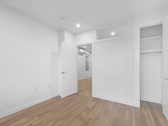 2nd image of 567 Ocean Pkwy APT 5D