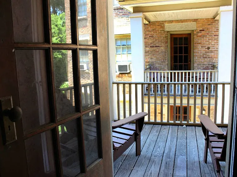 Sycamore Manor Apartments — Photo 14
