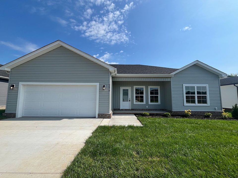 1st image of 2670 Cedrus Ave