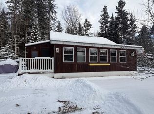 21 Pinette Road, Errol, NH 03579