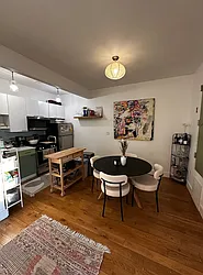 418 Melrose Street, #3F