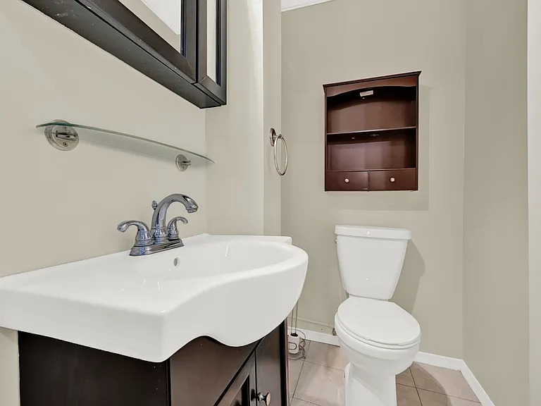 1230 S Charles St — Photo 5