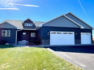 1968 Boulder Dr, Menomonie, WI 54751