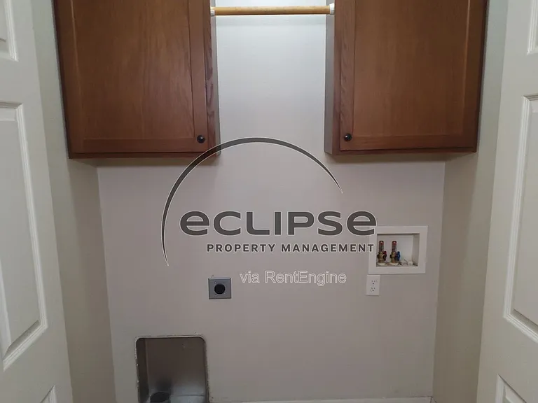 1777 Edison Ave #1 — Photo 16