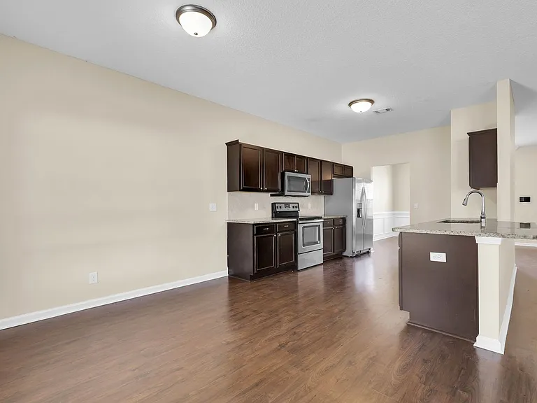 659 Red Oak Ln — Photo 15