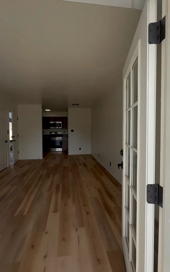 1 bed, 700 sqft, $1,275 — Photo 1