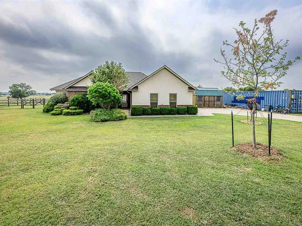 267 Happy Hollow Ln, Elgin, OK 73538