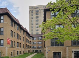 5455 S Everett Ave APT 1B, Chicago, IL 60615