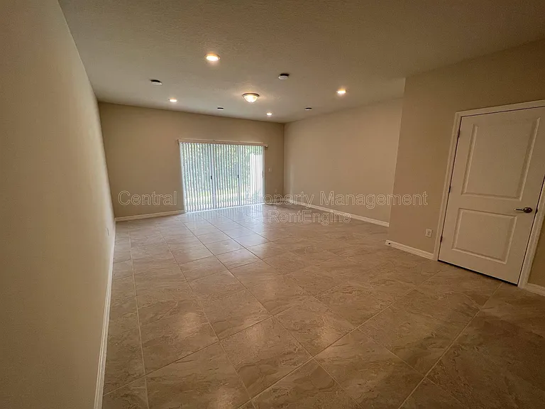 4517 Sparkling Shell Ave — Photo 5