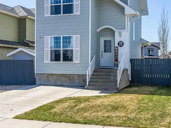 18 N Somerset Way SE, Medicine Hat, AB T1B 0C1