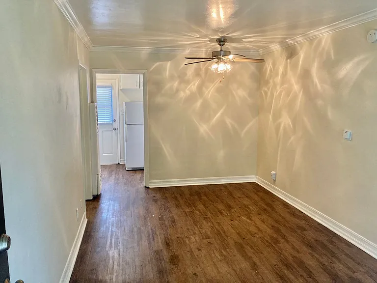 1 Bed/1 Bath Pacific Beach — Photo 3