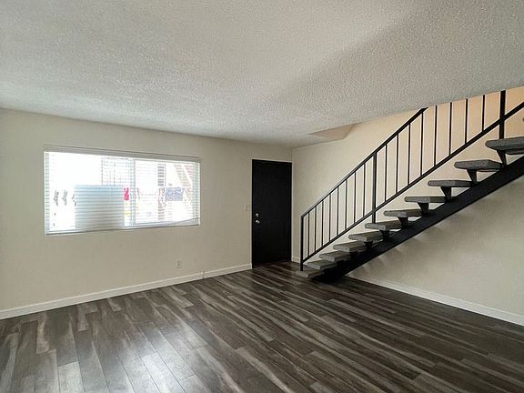 3rd image of 5311 Boswell Pl