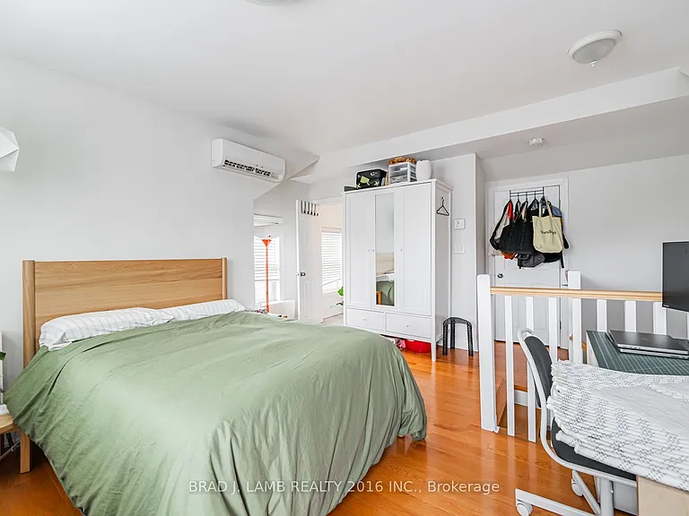 665 Richmond St W #3 — Photo 22