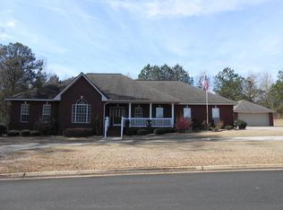 106 Oakridge Cir, Enterprise, AL 36330