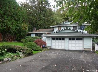 609 S 38th Ct, Renton, WA 98055