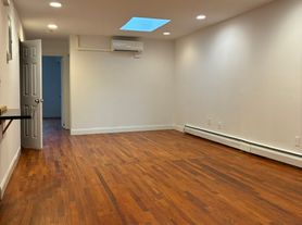 322 Hart St, Brooklyn, NY