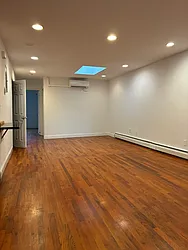322 Hart Street, #3