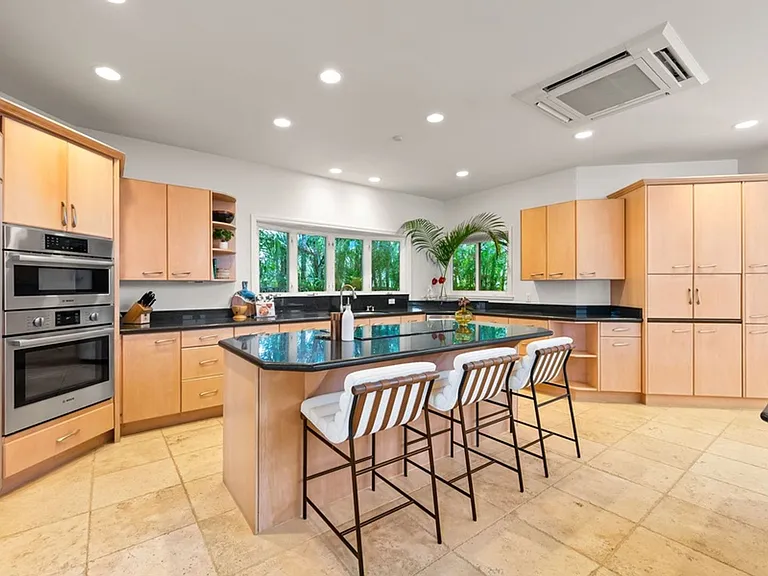 145 Kaimoani Way — Photo 17