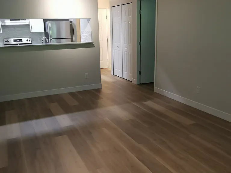 3528 Vanness Ave — Photo 44