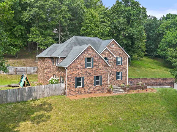 2542 Foxhunters Rd, Flatwoods, KY 41139
