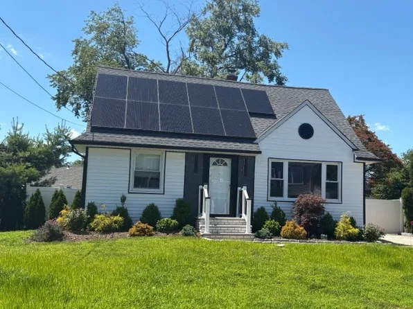 156 Baker Ave, South Plainfield Boro, NJ 07080