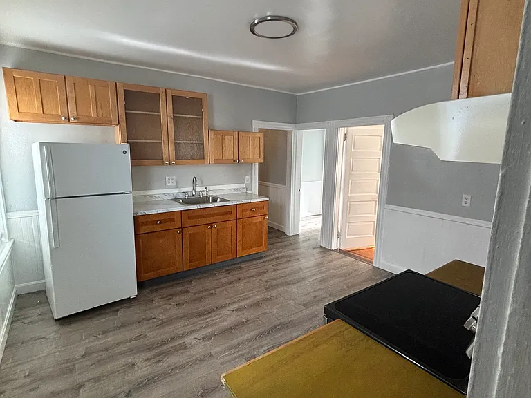 112 Pomona Ave #1F — Photo 7