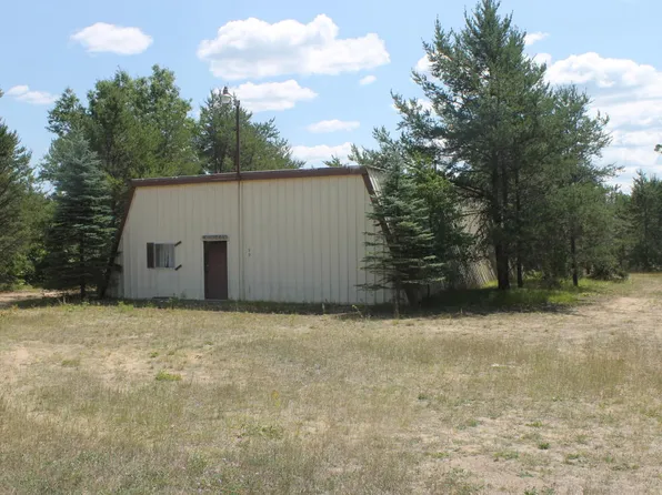 99 Crestwood Dr, Grayling, MI 49738