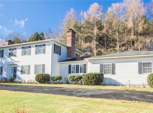 5087 Pine Valley Dr, Fayetteville, NY 13066