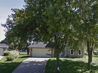 N109W15833 Preachers Ct, Germantown, WI 53022