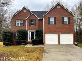 87 Southern Golf Ct, Fayetteville, GA 30215
