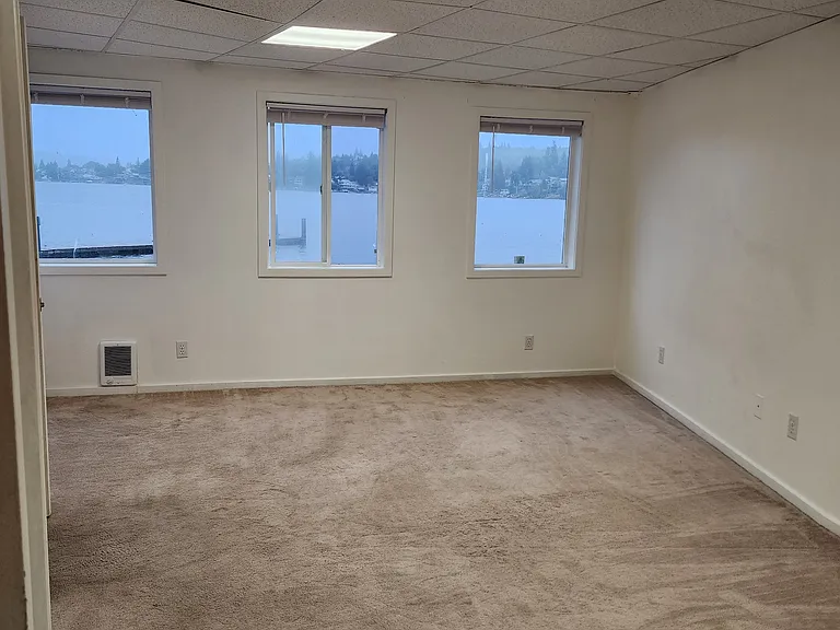 17911 W Big Lake Blvd #6 — Photo 6