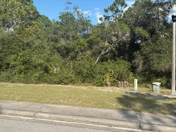 114 Spoonbill Ct, Lanark Village, FL 32323