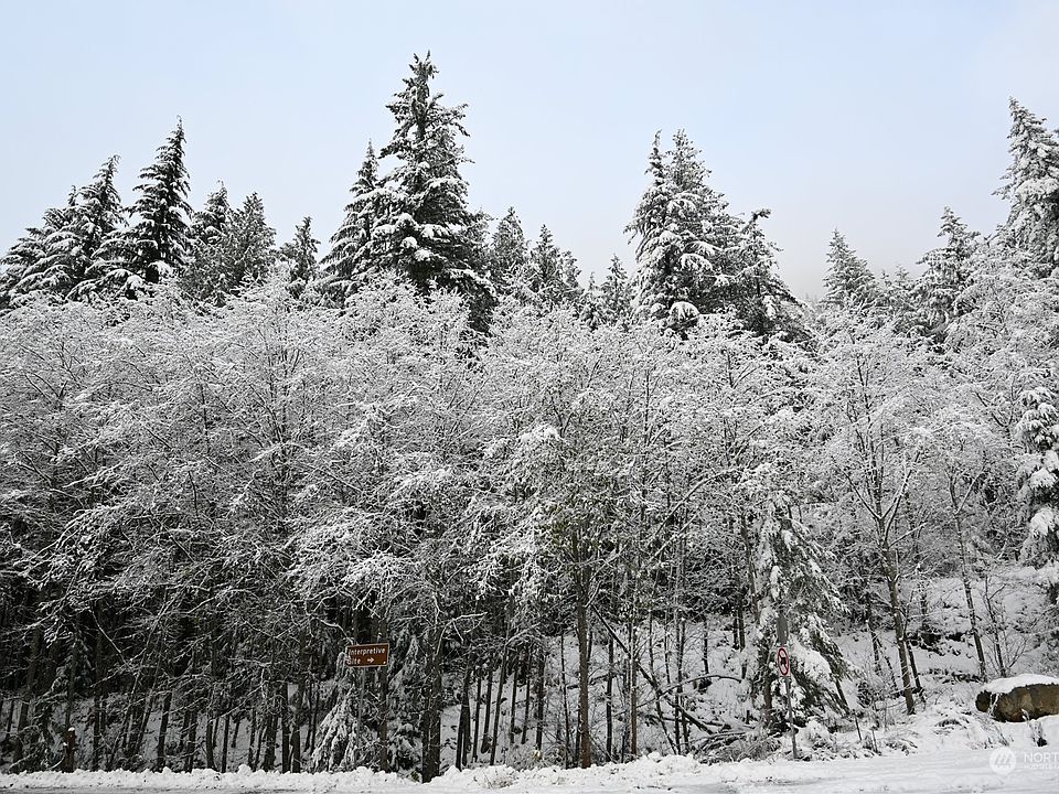 1st image of 87446 NE Old Cascade Highway