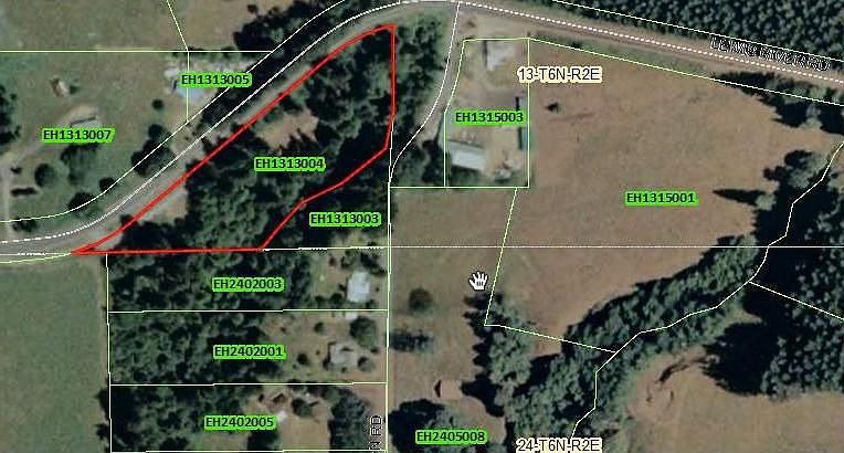 2nd image of 8137 Lewis River Rd