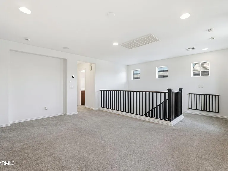 464 N Ranger Trl — Photo 16