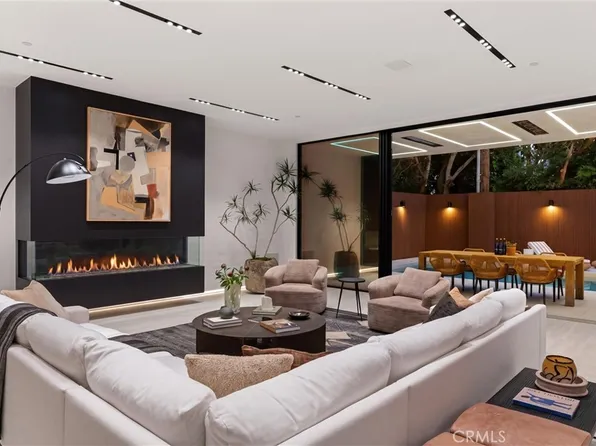 412 Saint Andrews Rd, Newport Beach, CA 92663