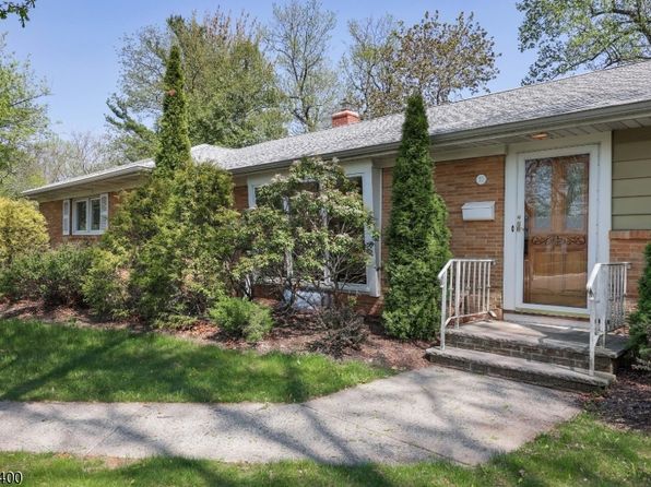 70 High Point Dr, Springfield Twp., NJ 07081