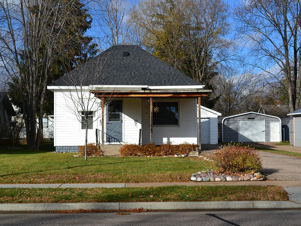 1st image of 722 W 5th Street