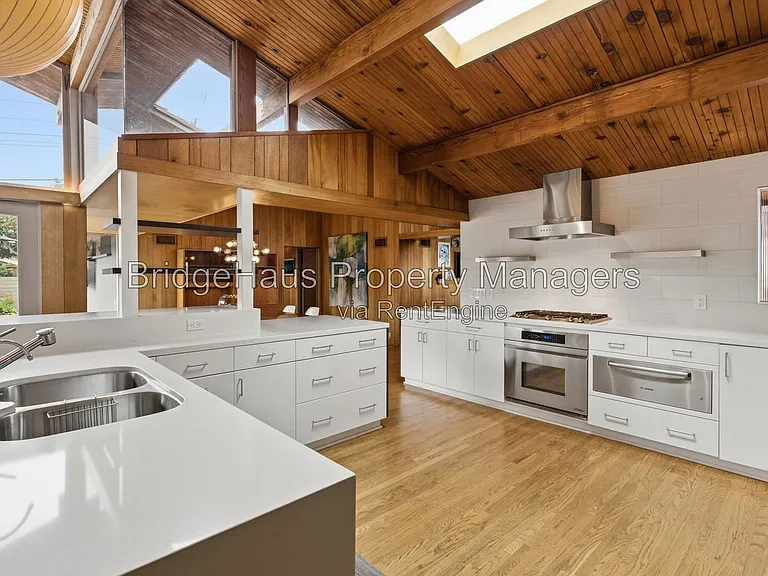 1541 Garrison Pl — Photo 21