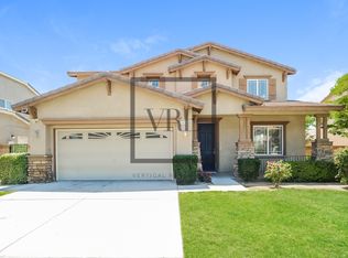 2834 Emerald Ln, Lancaster, CA