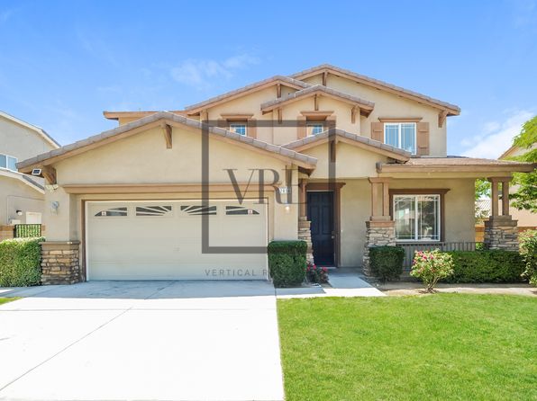 2834 Emerald Ln