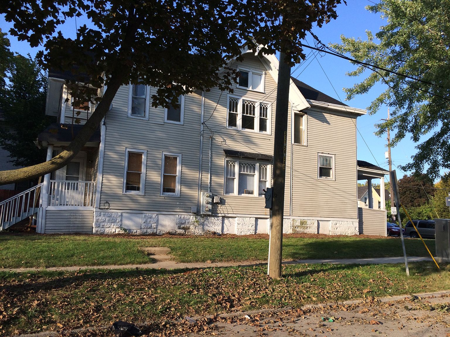 949 Kishwaukee St, Rockford, IL 61104 Zillow