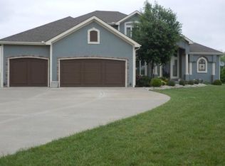 12219 Marie Dr, Kearney, MO 64060